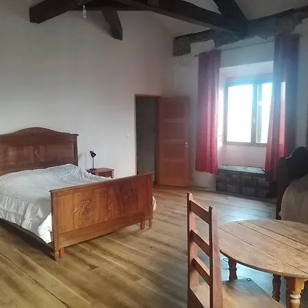 Bed and breakfast Manoir De Cavanies Cahors